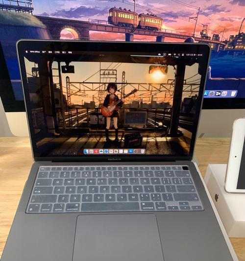 MacBookAir（一款极具吸引力的工作与娱乐利器）