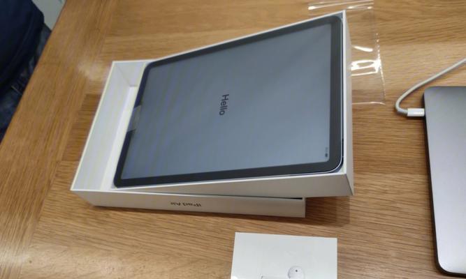 iPadAir4和iPadAir5的区别（探索最新一代iPadAir带来的重要变化，以及其与前代机型的差异）