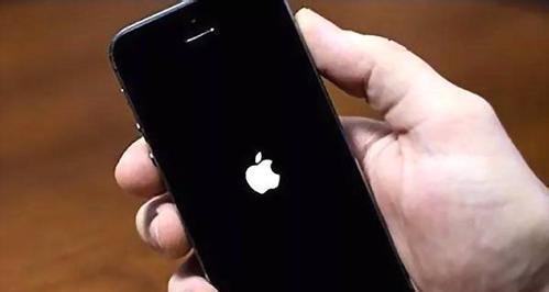 如何解决iPhone发烫问题（解决方法和预防措施，让你的iPhone保持凉爽）