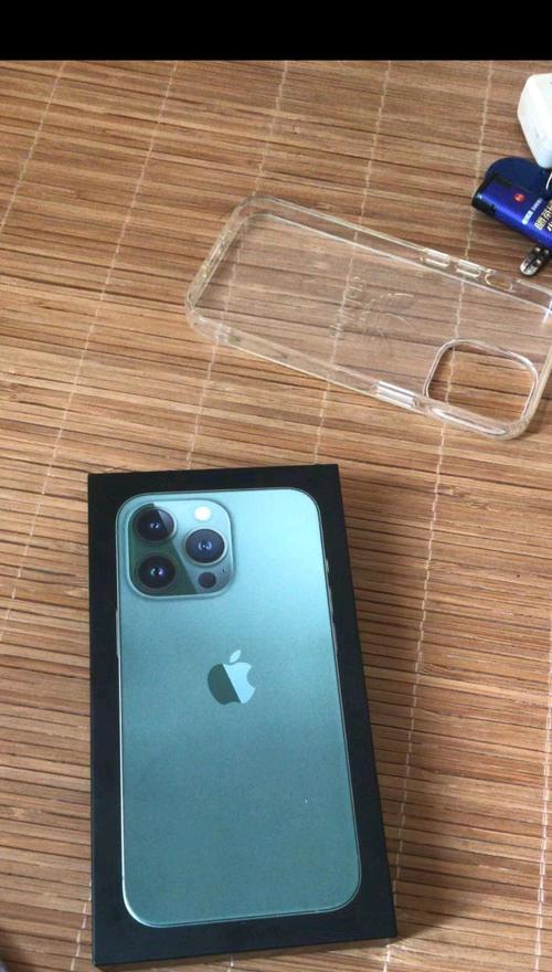 如何选购二手iPhone？（（以苹果二手iPhone为例，教你选择合适的二手手机。）