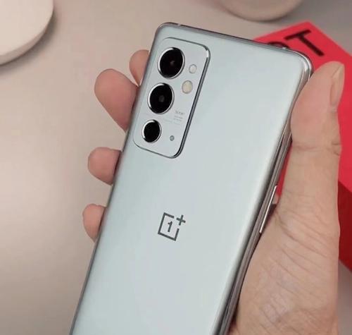 一加7TPro与一加7Pro（从性能到摄影，了解两款旗舰手机的异同）