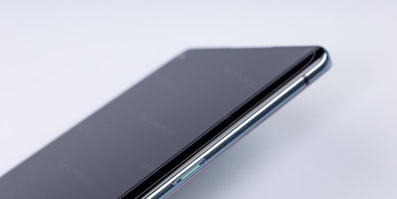 OPPOReno3Pro手机的优势和特点详解（一部令人惊艳的全能摄影手机）