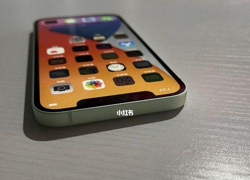 iPhone12强制重启方法解析（探索iPhone12强制重启的实用技巧）