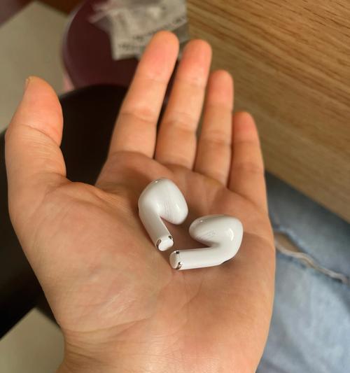 airpods3充电盒正确充电方法（了解耳机的正确充电方式）