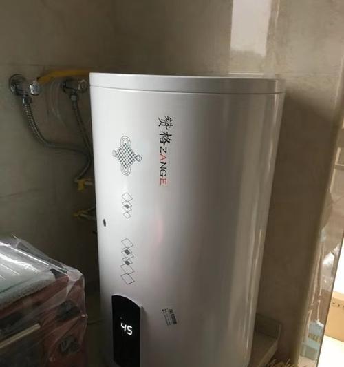 以储水式热水器和即热式热水器，哪个更适合你（储水式热水器和即热式热水器的优缺点大揭秘）